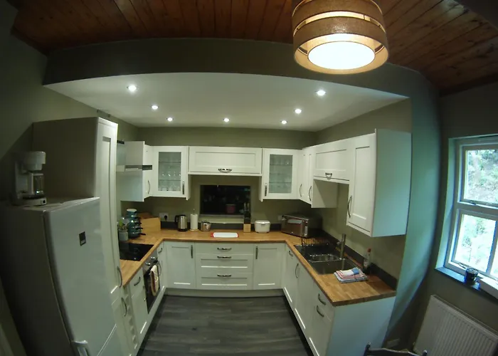 Padarn Apartment At Glanybala Holidays
