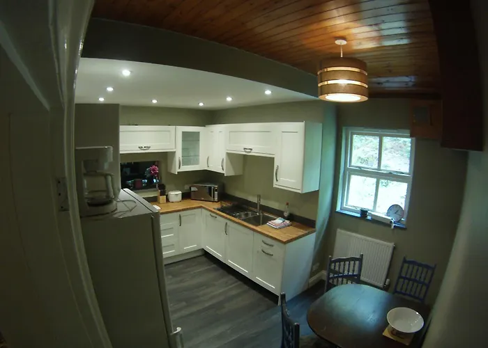 Padarn Apartment At Glanybala Holidays